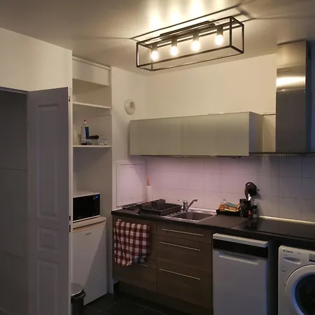 Cosy A Clichy, Avec Parking ,proche Paris!