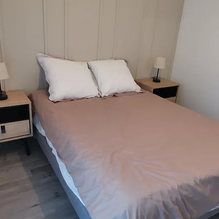 Lejlighed Cosy A Clichy, Avec Parking ,proche Paris! *