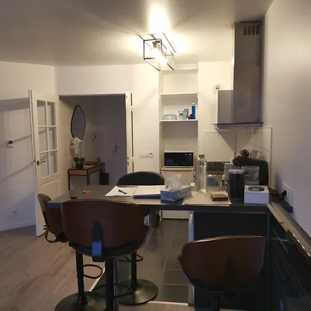 Lejlighed Cosy A Clichy, Avec Parking ,proche Paris! Clichy